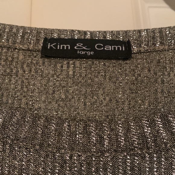 Gold metallic top - Picture 3 of 5